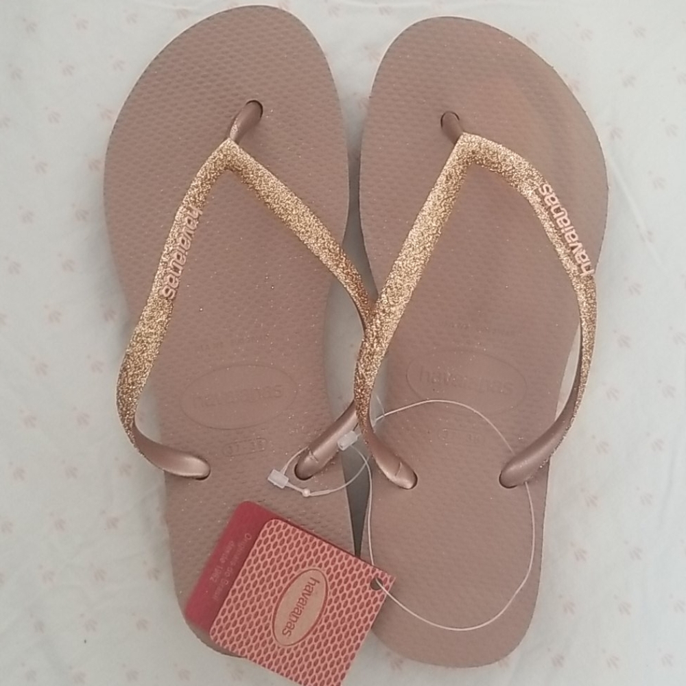 Havaianas gold platform flip flops 7/8